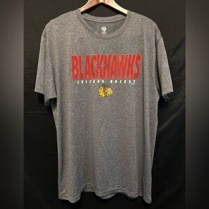Chicago Blackhawks Officially Licensed NHL Gray Short Sleeve XL Textured Logo
